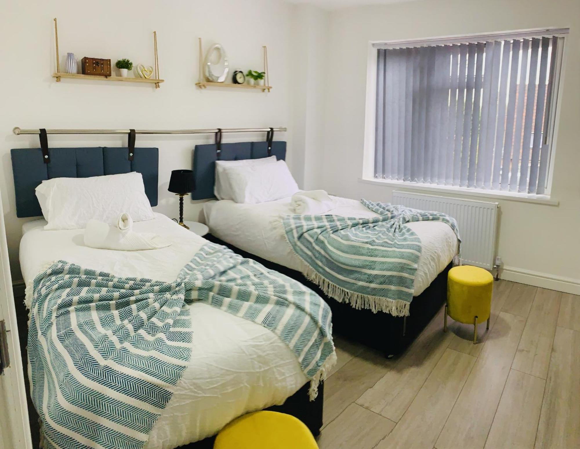 Modern & Cosy 2-Bed Apartment Near Nec, Airport & Jlr! Birmingam Habitación foto